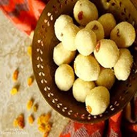 Rawa / Sooji Laddu